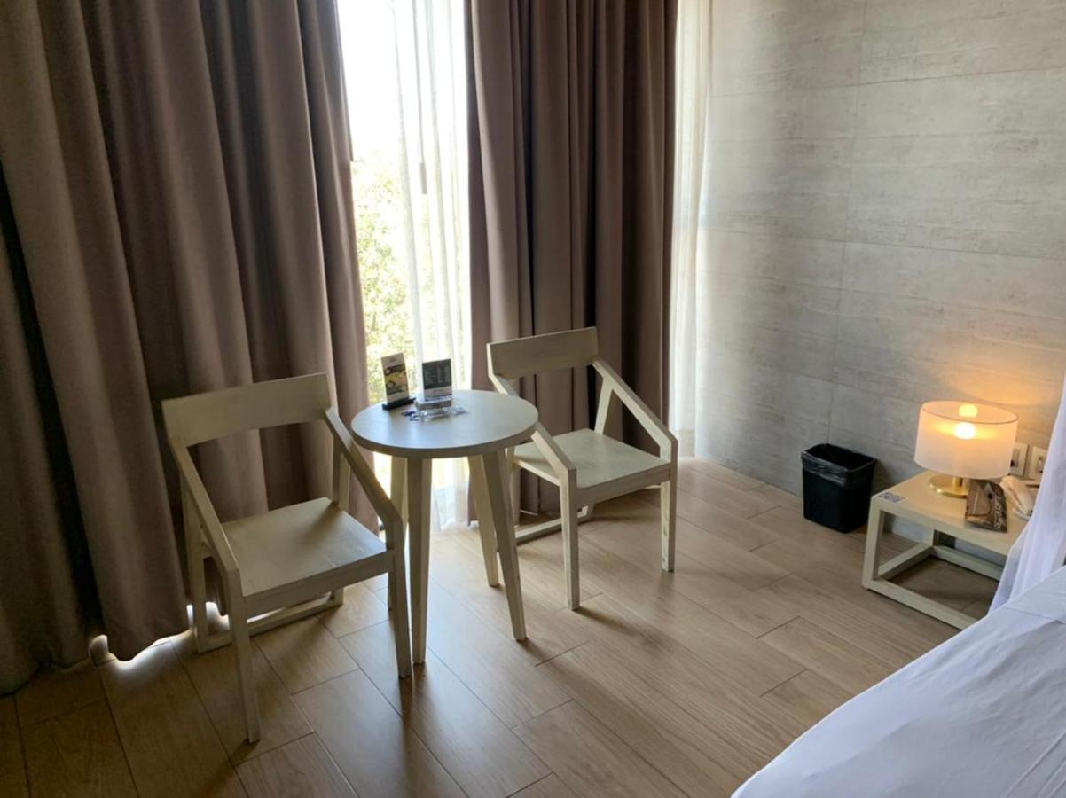 Motel Okura Villas Y Suites Гвадалахара Екстер'єр фото